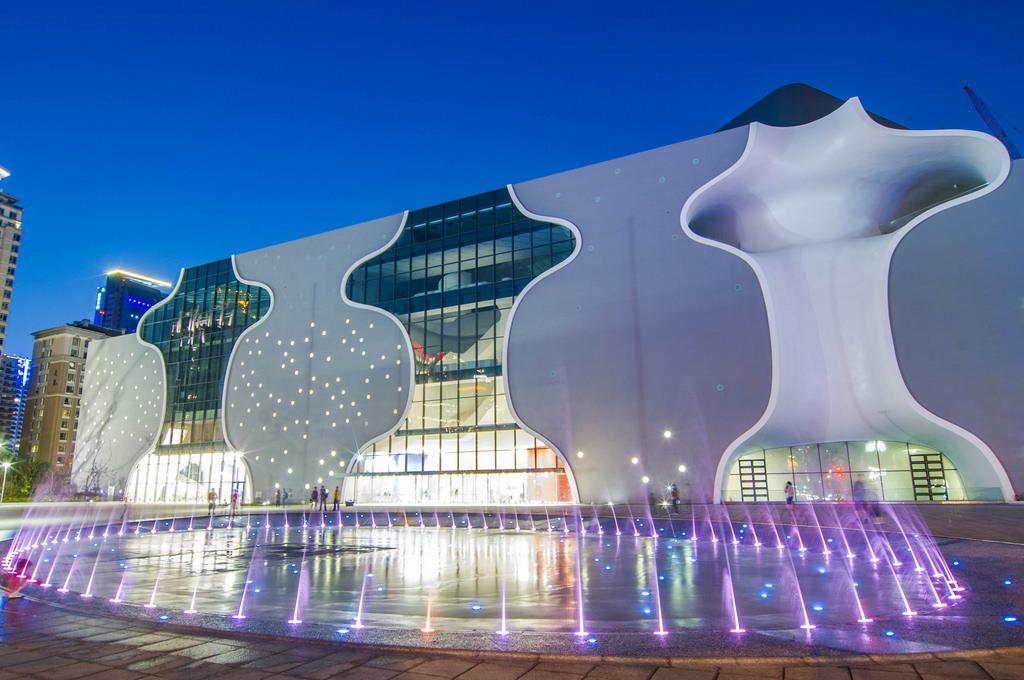 1547694665457774.jpg 15698350295_7369a76724_b.jpg